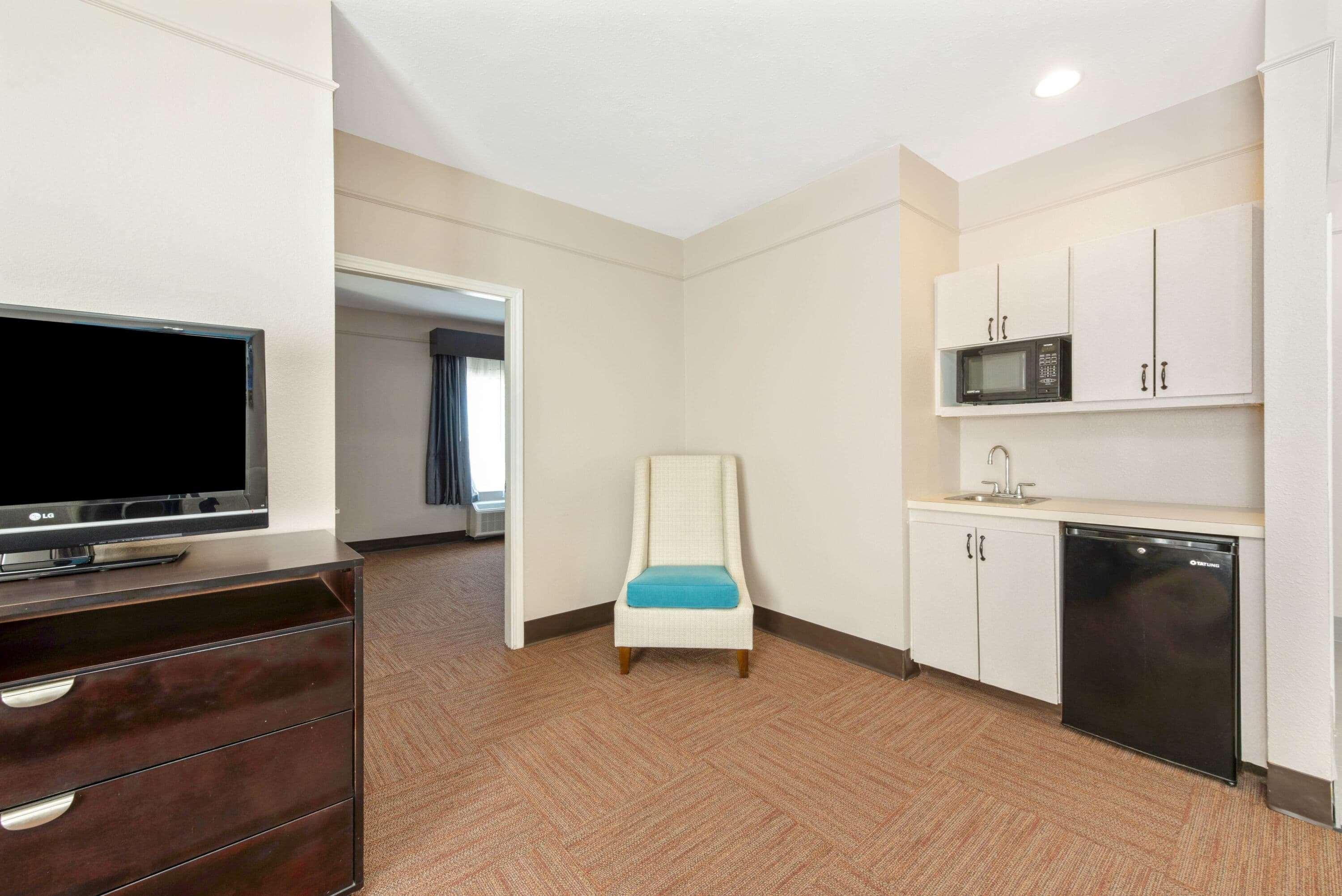 La Quinta By Wyndham Hotel